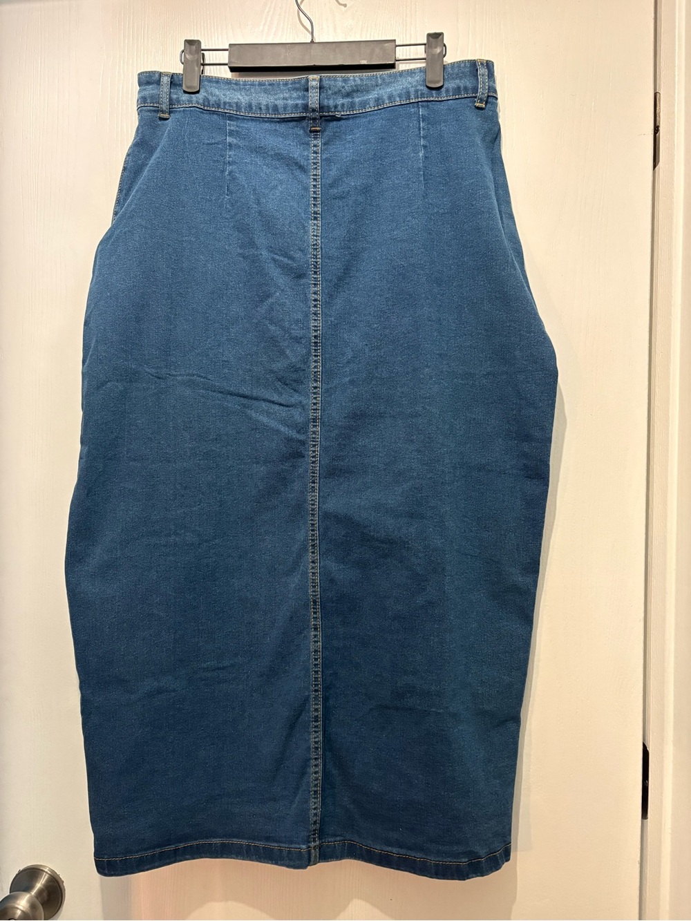 Button-Front Blue Denim Maxi Skirt with Side Slit, XL - Picture 6 of 7